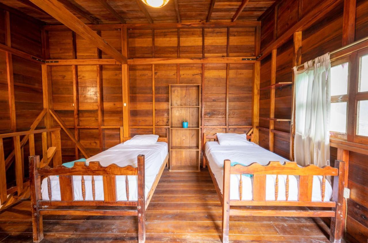 Casa Del Sol Hostel Montañita Екстериор снимка