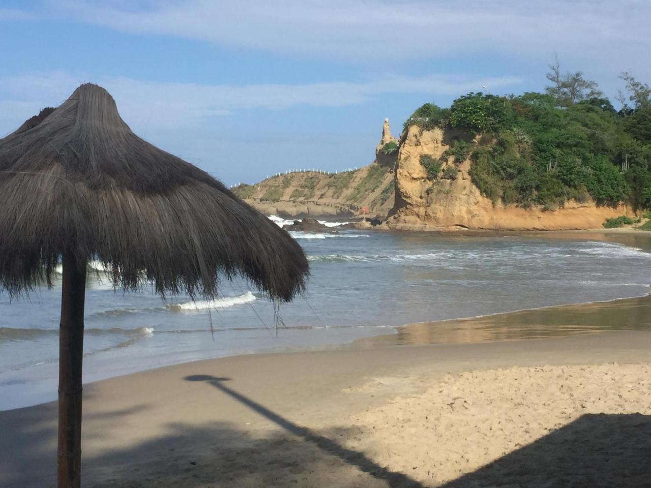 Casa Del Sol Hostel Montañita Екстериор снимка
